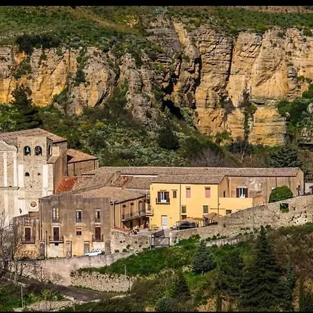 Corleone Bed And Breakfast