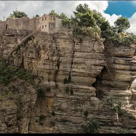 Bed & Breakfast Corleone Bed And Breakfast