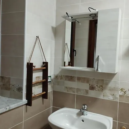 Corleone Bed And Breakfast *