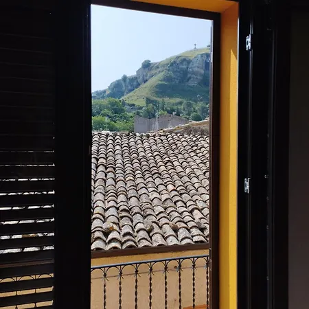 Corleone Bed And Breakfast * Corleone